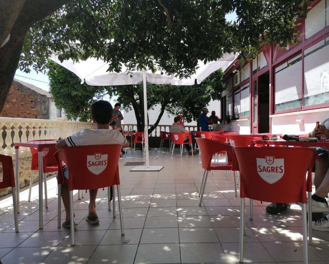 Alojamentos Martinho Quintas Buitenkant foto