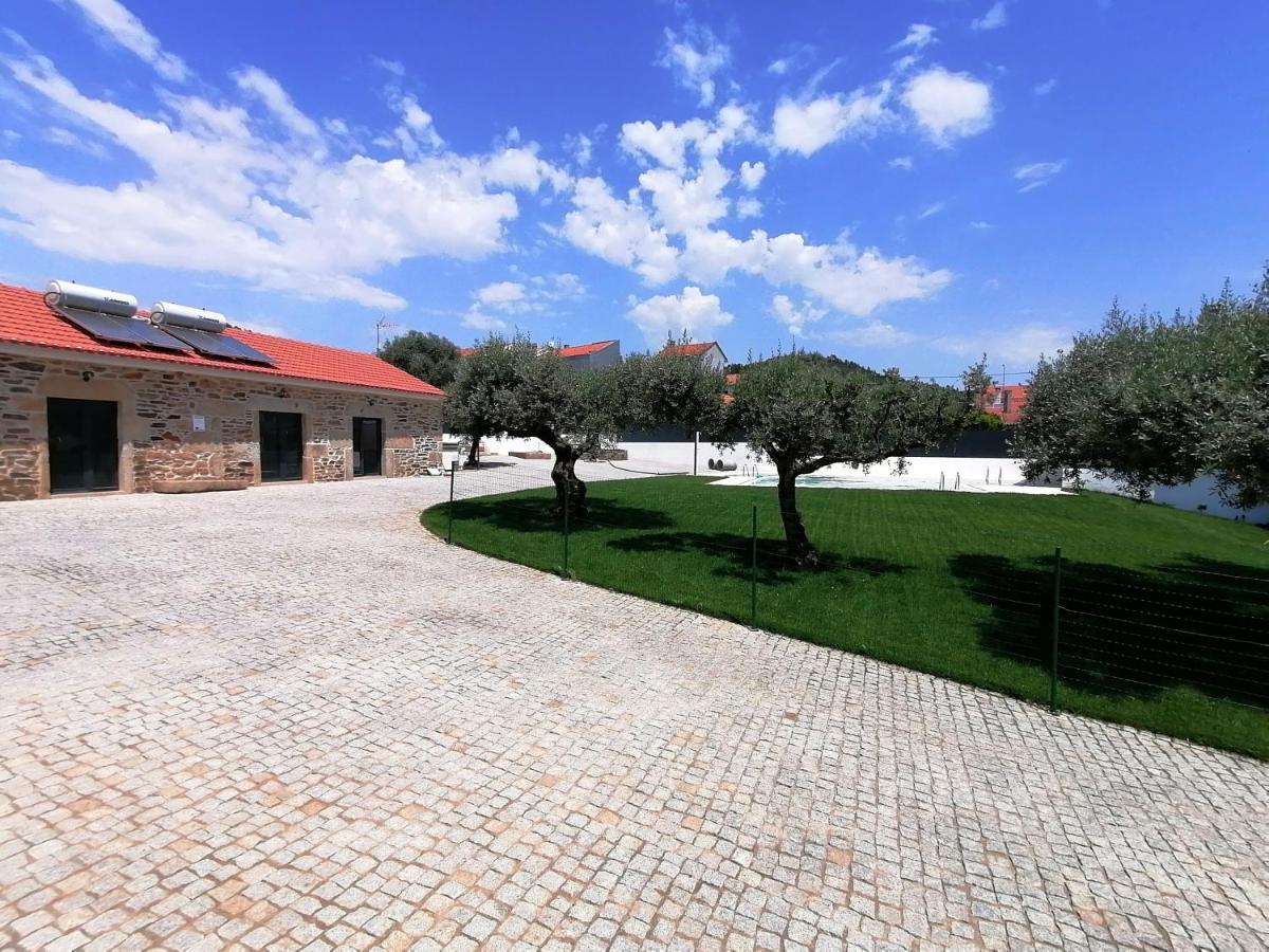 Alojamentos Martinho Quintas Buitenkant foto